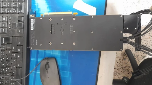 Tesla P100 PCIe 12 Go