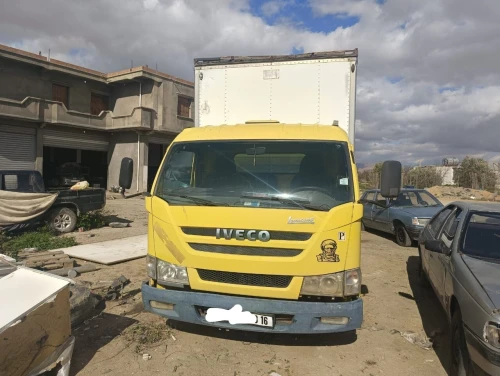 Iveco Leoncino 2013
