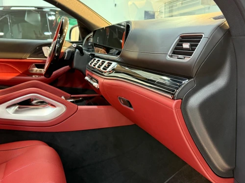 Mercedes GLE 300d 2025 manufactur black edition