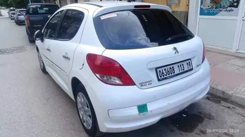 Peugeot 207 plus 2013 207 plus