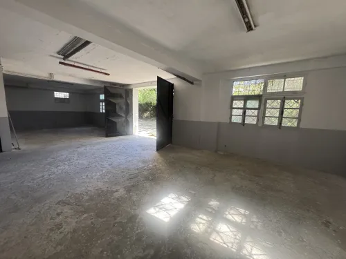 Location Appartement Niveau de villa F5 Alger Hydra