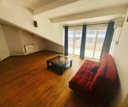 Location Duplex Alger Hydra