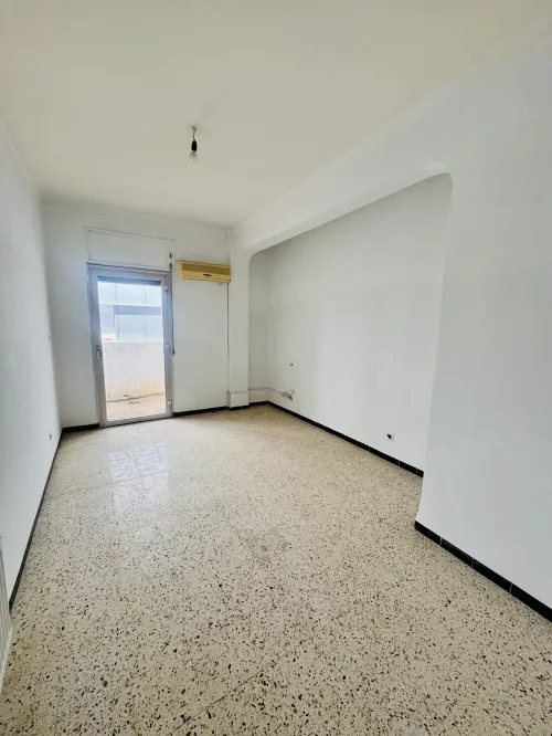 Location Appartement Niveau de villa F5 Alger Hydra