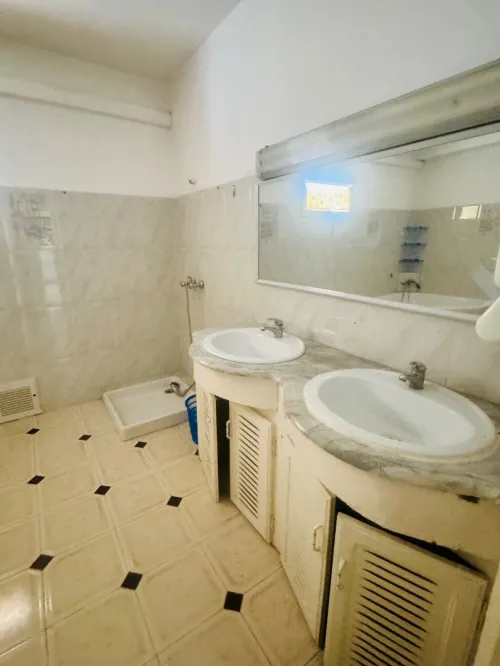 Location Immeuble Alger Hydra 12
