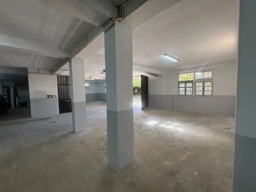 Location Appartement Niveau de villa F8 Alger Hydra