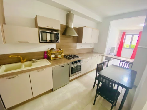 Location Appartement F4 Alger Hydra