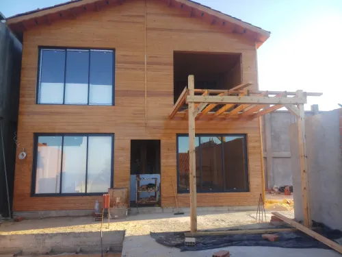 Construction des chalets et bungalow et Kiosque en bois 
