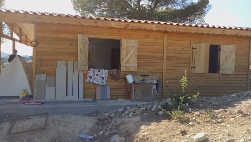 Construction des chalets et bungalow et Kiosque en bois 