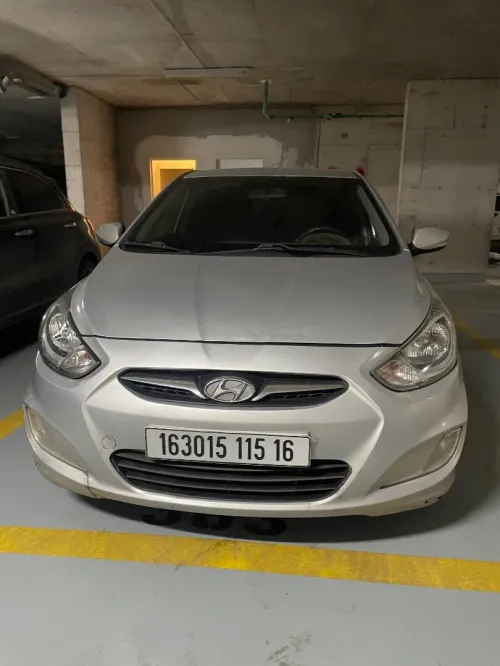 Hyundai Accent RB  5 portes 2015 Préstige
