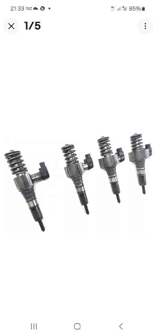INJTCTEURS SIEMENS PASSÂT AUDI GOLF:03G130073S
