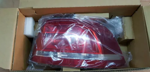 PIECES DE RECHEGE ET ACCESSOIRES MERCEDES ,VOLSWAGENE ET AUDI .