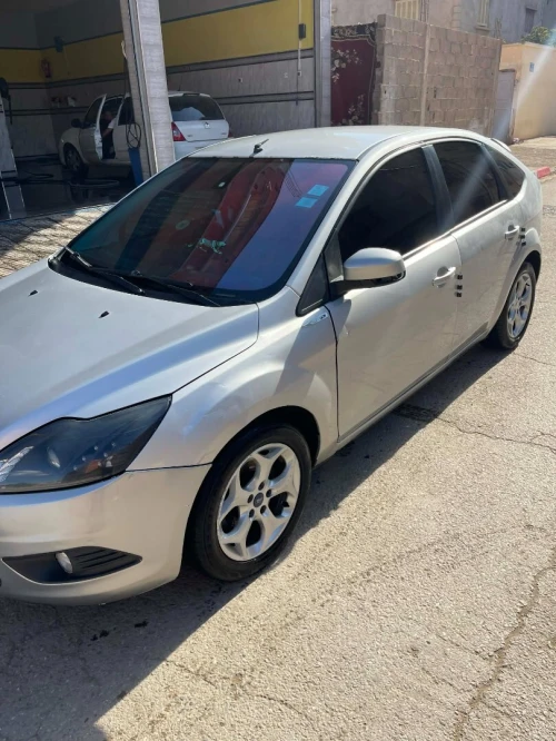 Ford Focus 4 portes 2011 Focus 4 portes