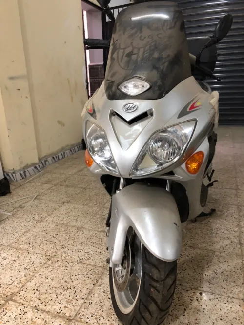Lifan AT82 2018