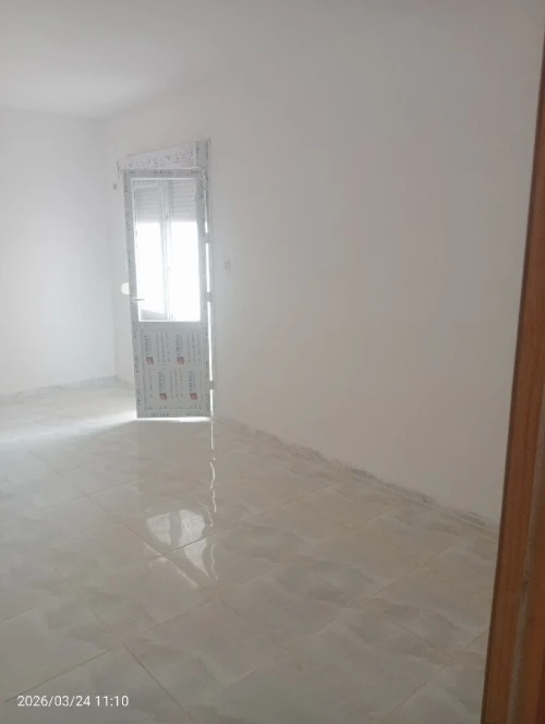 Location Appartement F4 Tipaza Ahmar el ain