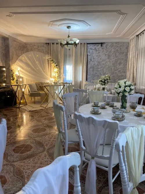 Location de matériels de décorations (mariages anniversaires fiançailles Saint-Valentin)