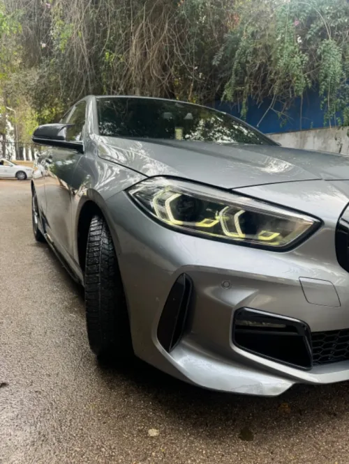 BMW Série 1 2023 M performance