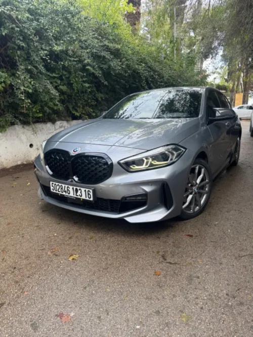 BMW Série 1 2023 M performance