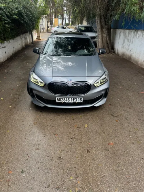 BMW Série 1 2023 M performance