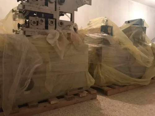 Machine fabrication serviette en papier آلة صناعة المناديل الورقية