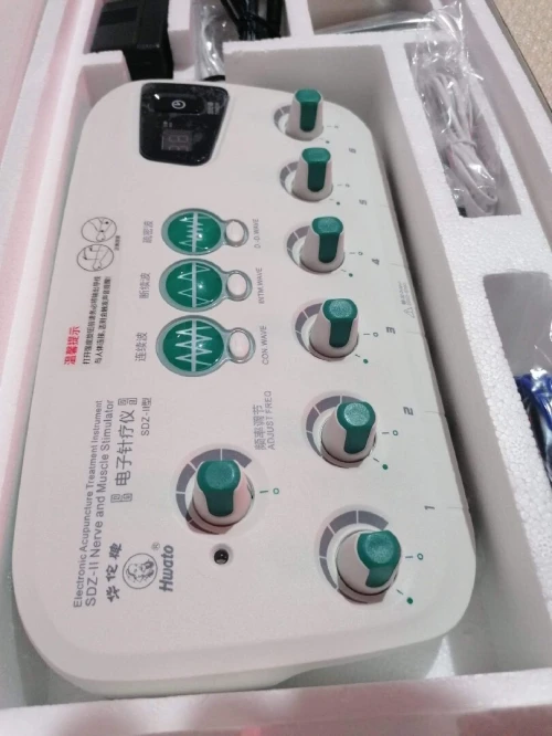 محفز كهربائي للإبر الصينية  Eléctrostimulateur d'acupuncture (Stimulateur)