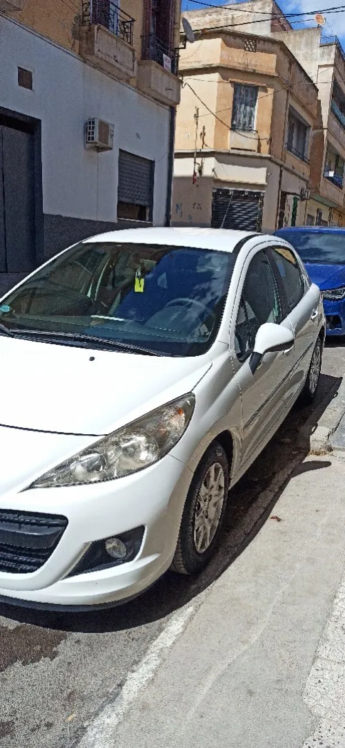 Peugeot 207 2012 