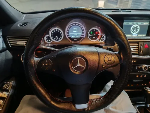 Mercedes Classe E 2012 AVANTGARDE Pack AMG
