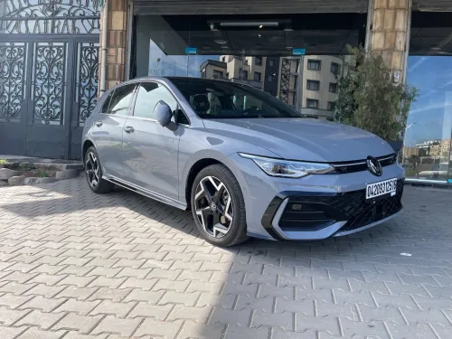 Volkswagen Golf 8 2025 R-Line