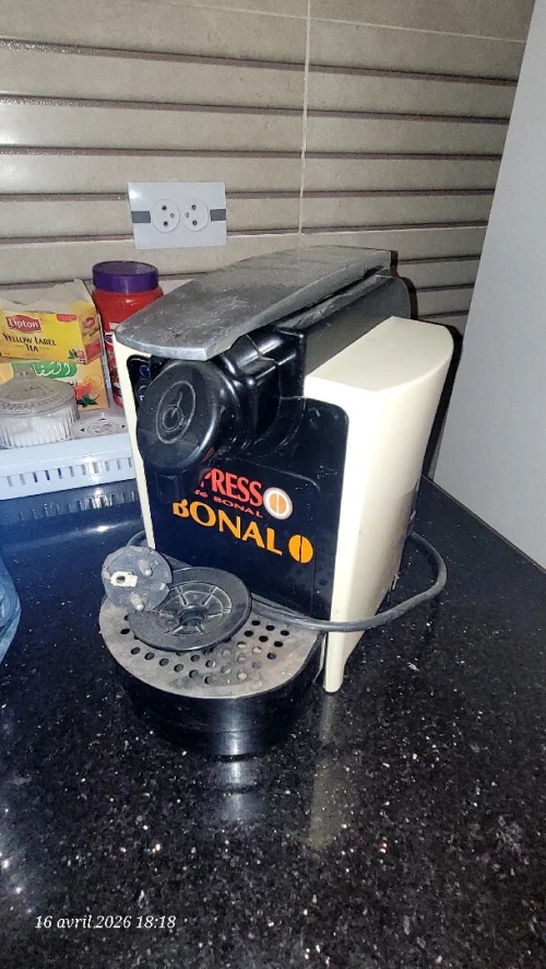 ماكينة قهوة إسبريسو بالكبسولات BONAL (إيطالية