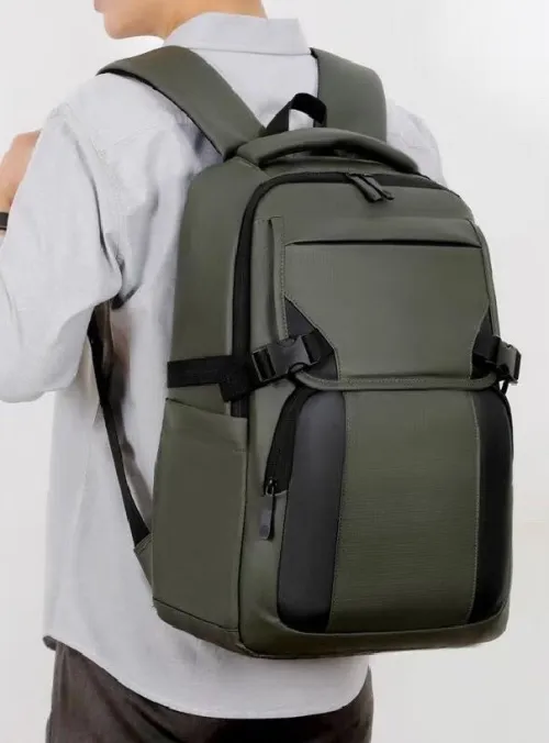 Sac à dos imperméable,haute qualitée disponible en 4 couleurs (noir-gris-vert-bleu nuit)