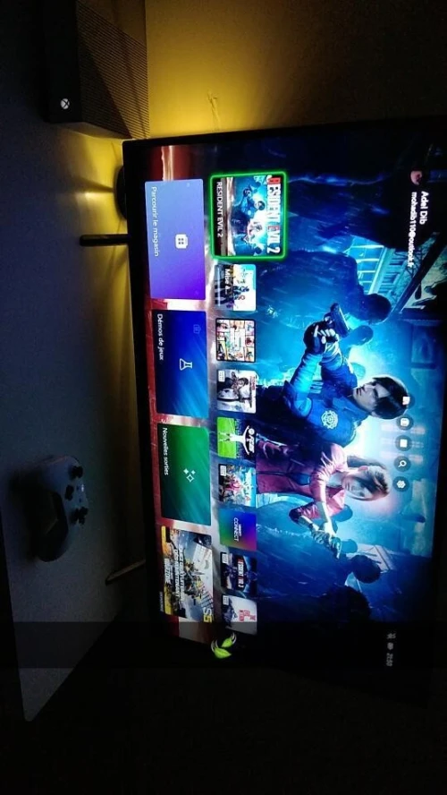 Xbox one s 1tr 1000g fih Les jeux machriyin f console GTA 5 ou prix fih mosa3ada 
