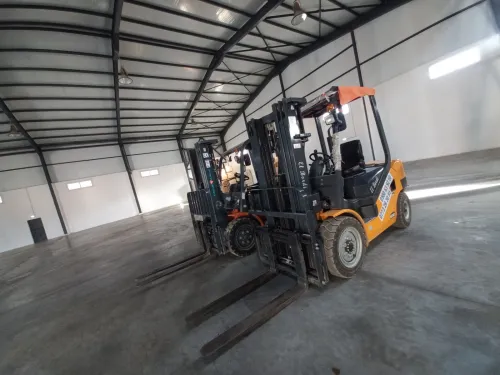 كلارك للكراء 3طن Location clark 3ton 