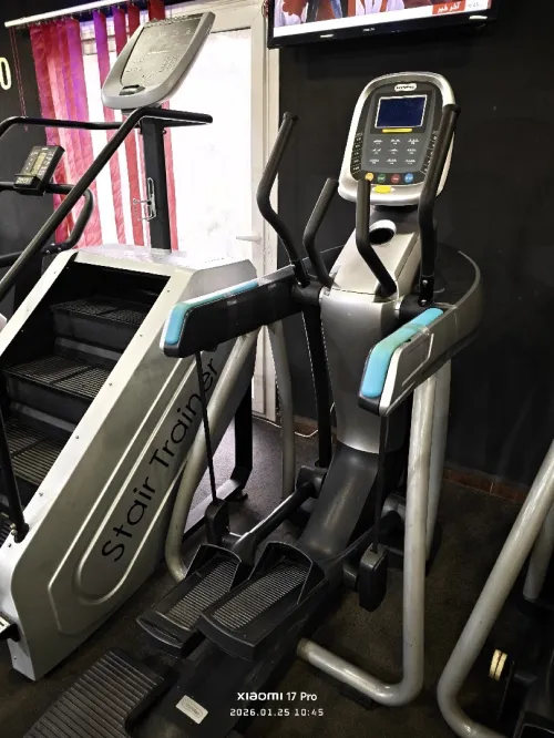 Vélo elliptique professionnel MBH FITNESS