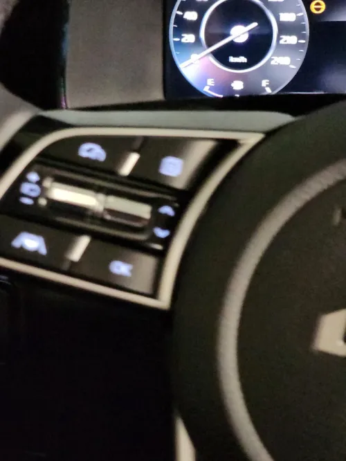 Kia Sonet  2025 Luxury Premium La Toutes Option