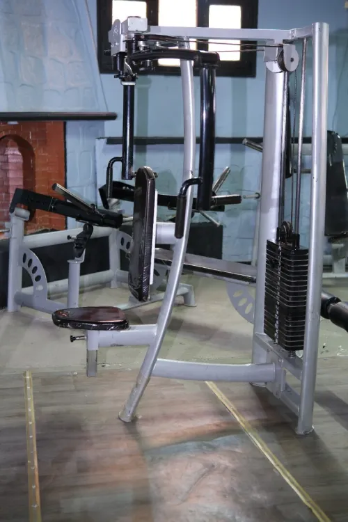 Matériel de musculation PRO AGES