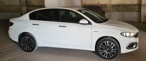 LOCATION DE VOITURE POUR LES PROFESSIONNELS ET ENTREPRISES