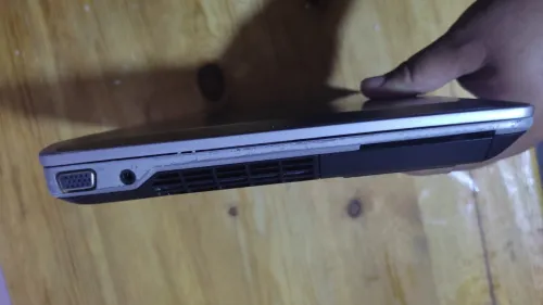 Dell latitude E6320 
