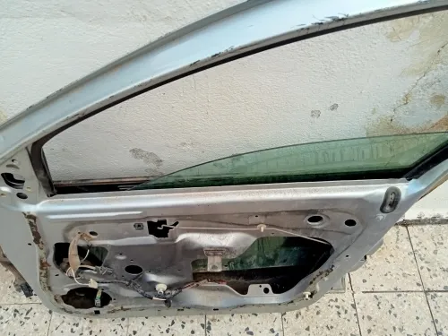 A vendre Porte Complétté de  Megane 1998-2001 Casse france