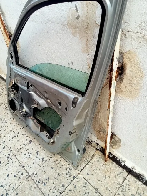 A vendre Porte Complétté de  Megane 1998-2001 Casse france