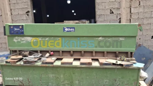 معدات صناعة الانابيب الحديدية