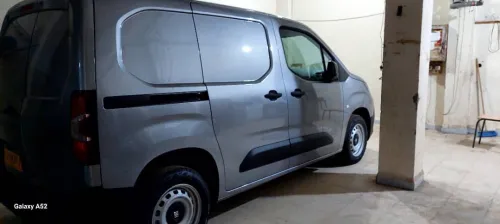Fiat Doblo 2024 3 places