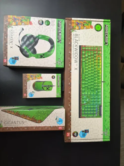 Pack Gamer RAZER x Minecraft  Édition Limitée  Neuf