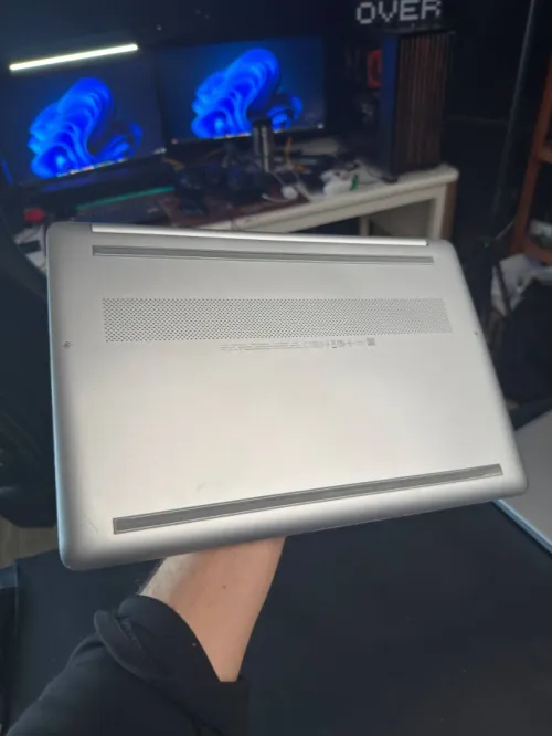 PC Portable HP AMD Athlon Silver 3050U  Bon état