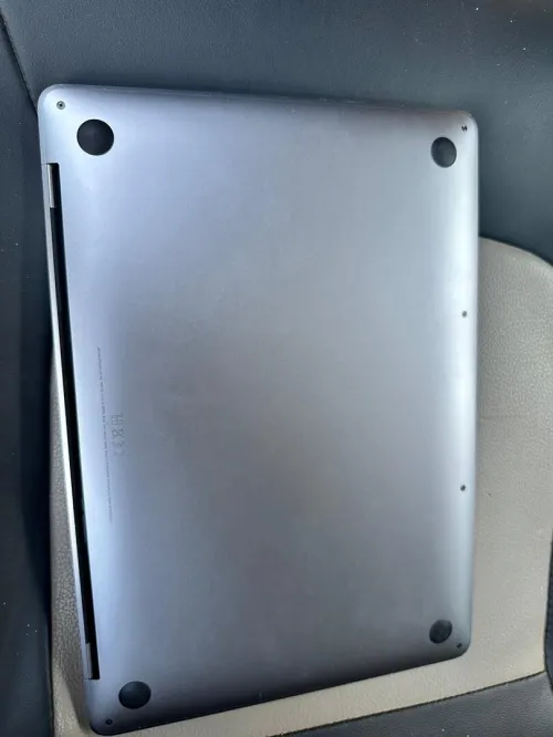 MacBook Pro M1 16/512