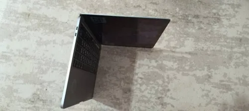 MacBook Pro M1 16/512