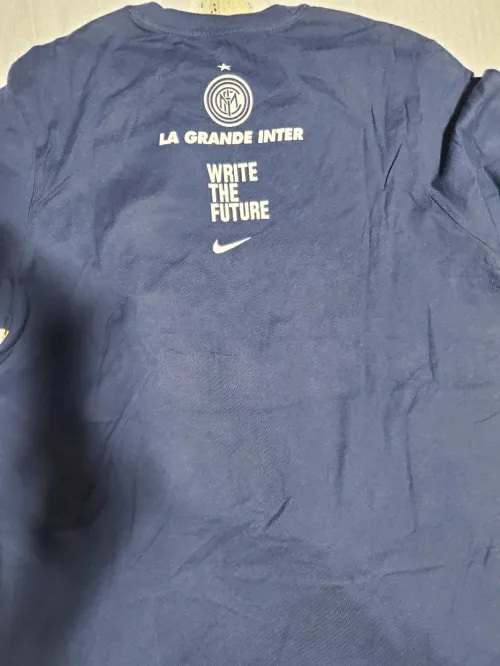Des vetements Originaux venu des USA ( PUMA, ADIDAS, UNDER ARMOR, LEVI'S...)