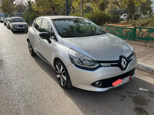 Renault Clio 4 2015 Seventeen