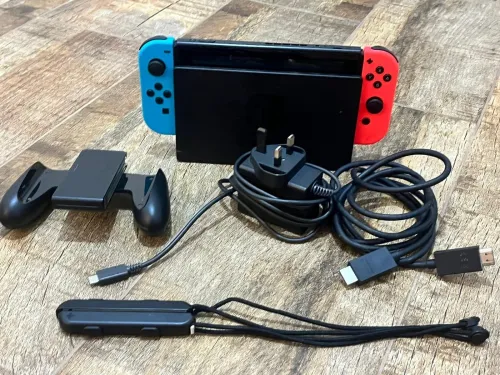  Nintendo Switch 