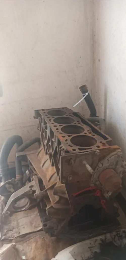 Demi Moteur 1.9 dci 120ch