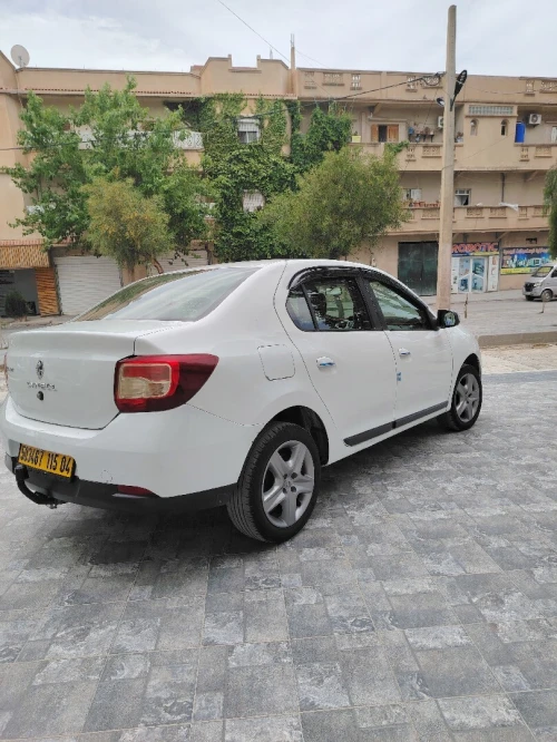 Renault Symbol 2015 Extrême