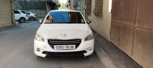 Peugeot 301 2015 Active